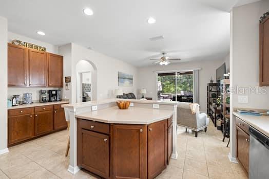 19528 SUNSET BAY DR, LAND O LAKES, FL, 34638