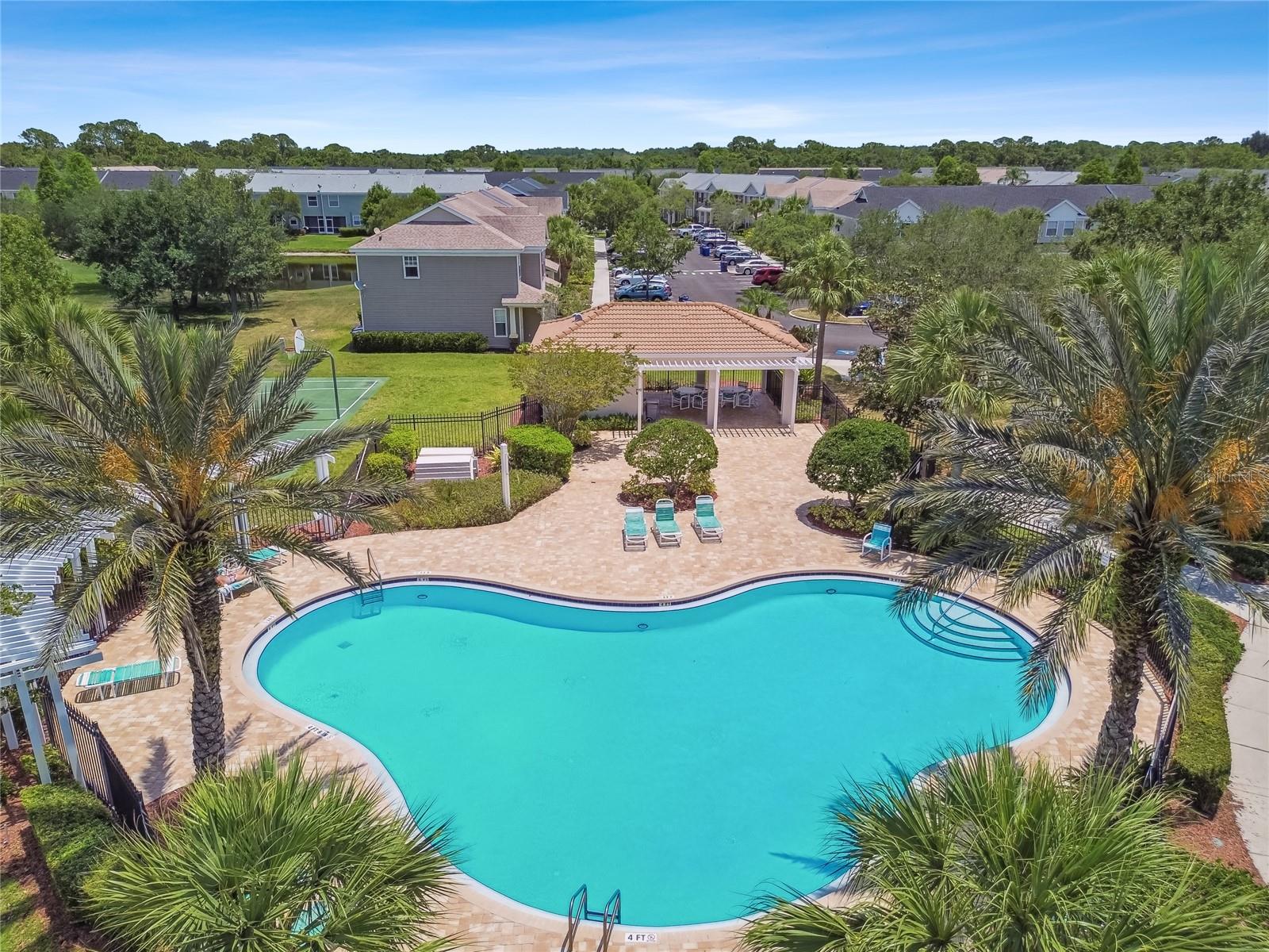 12443 COUNTRY WHITE CIR, TAMPA, FL, 33635