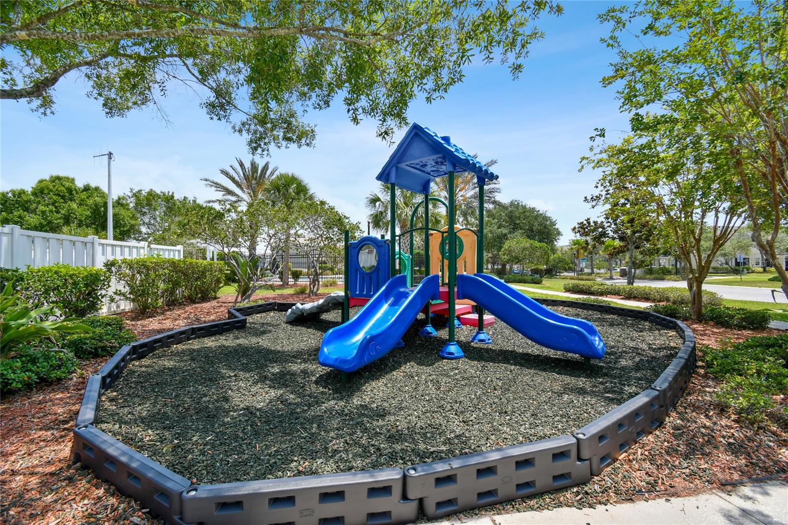 12443 COUNTRY WHITE CIR, TAMPA, FL, 33635