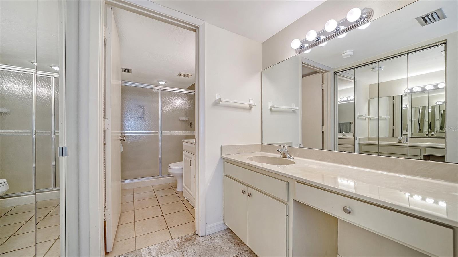 5217 WEDGEWOOD LN #21, SARASOTA, FL, 34235