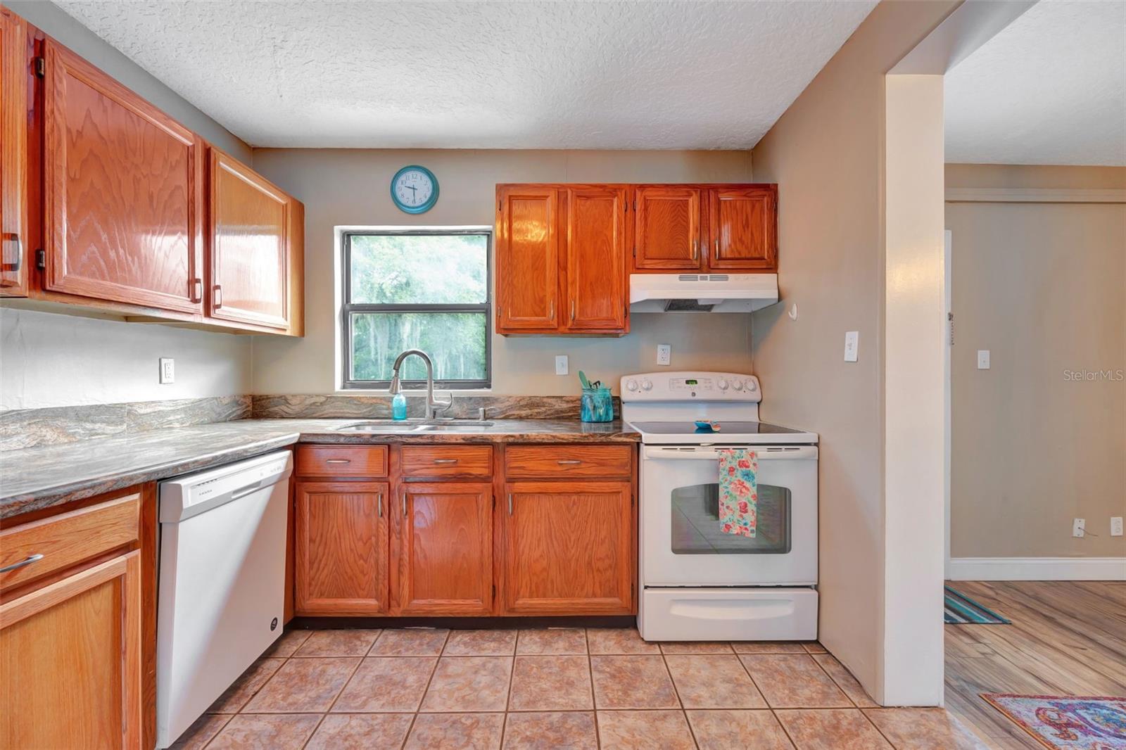 150 DEBARY DR, DEBARY, FL, 32713