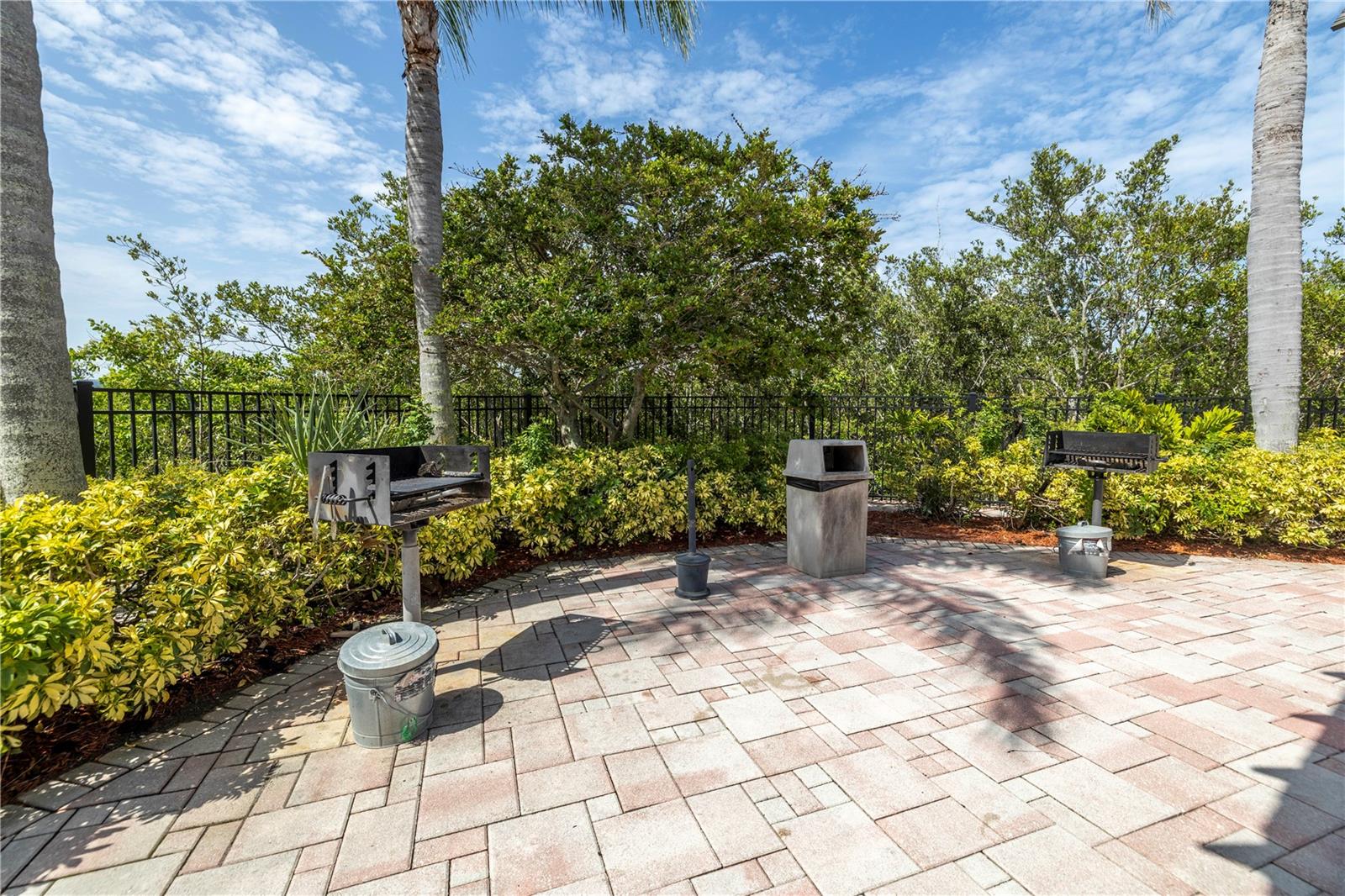 4333 BAYSIDE VILLAGE DR #214, TAMPA, FL, 33615