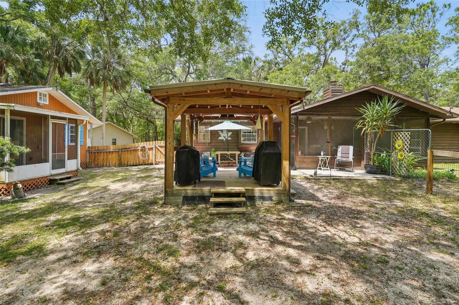 48 AZALEE AVE, INGLIS, FL, 34449