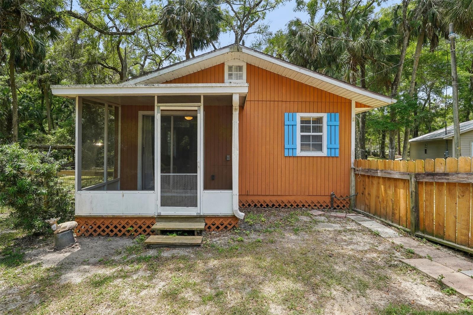 48 AZALEE AVE, INGLIS, FL, 34449