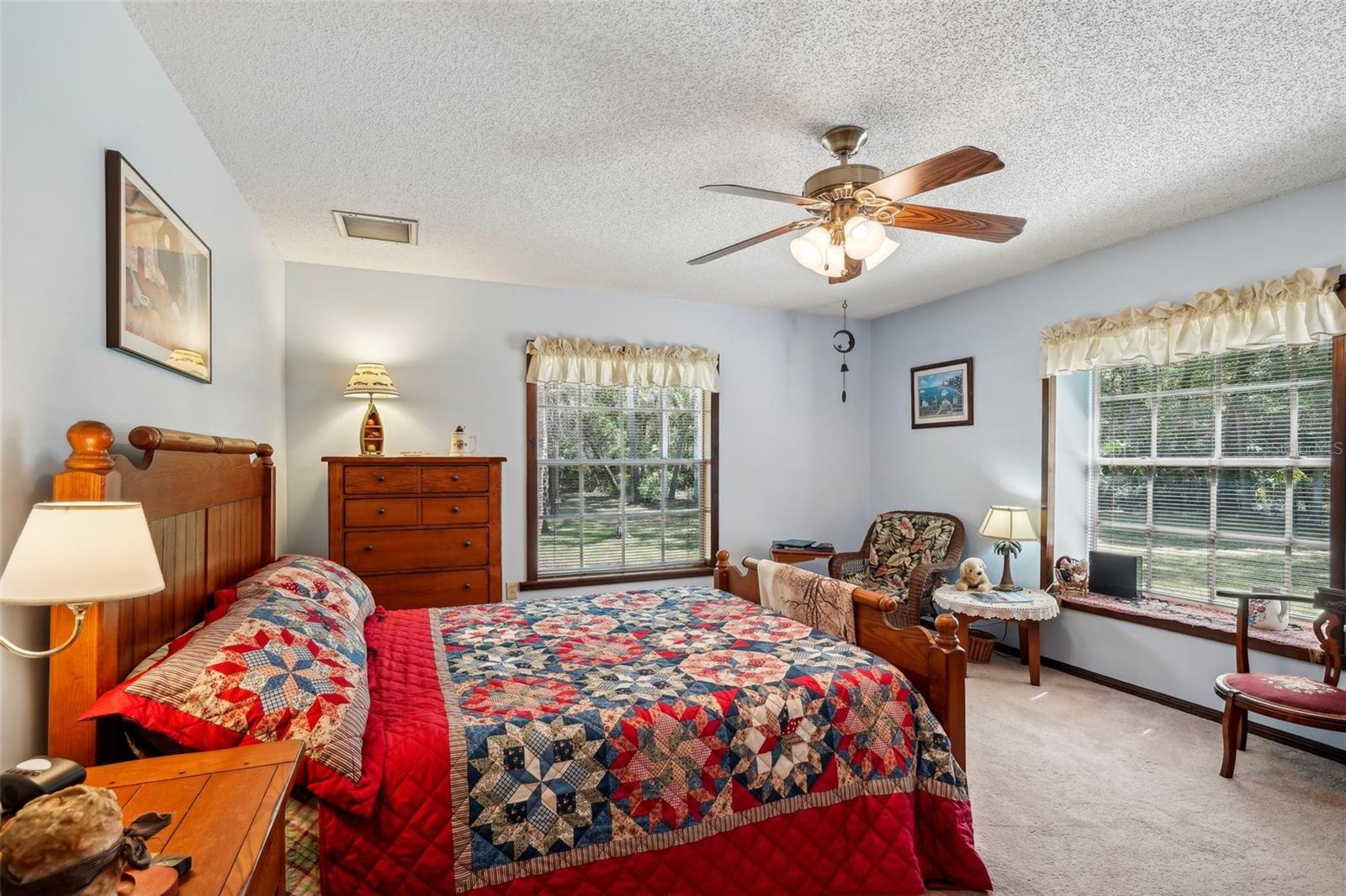 48 AZALEE AVE, INGLIS, FL, 34449