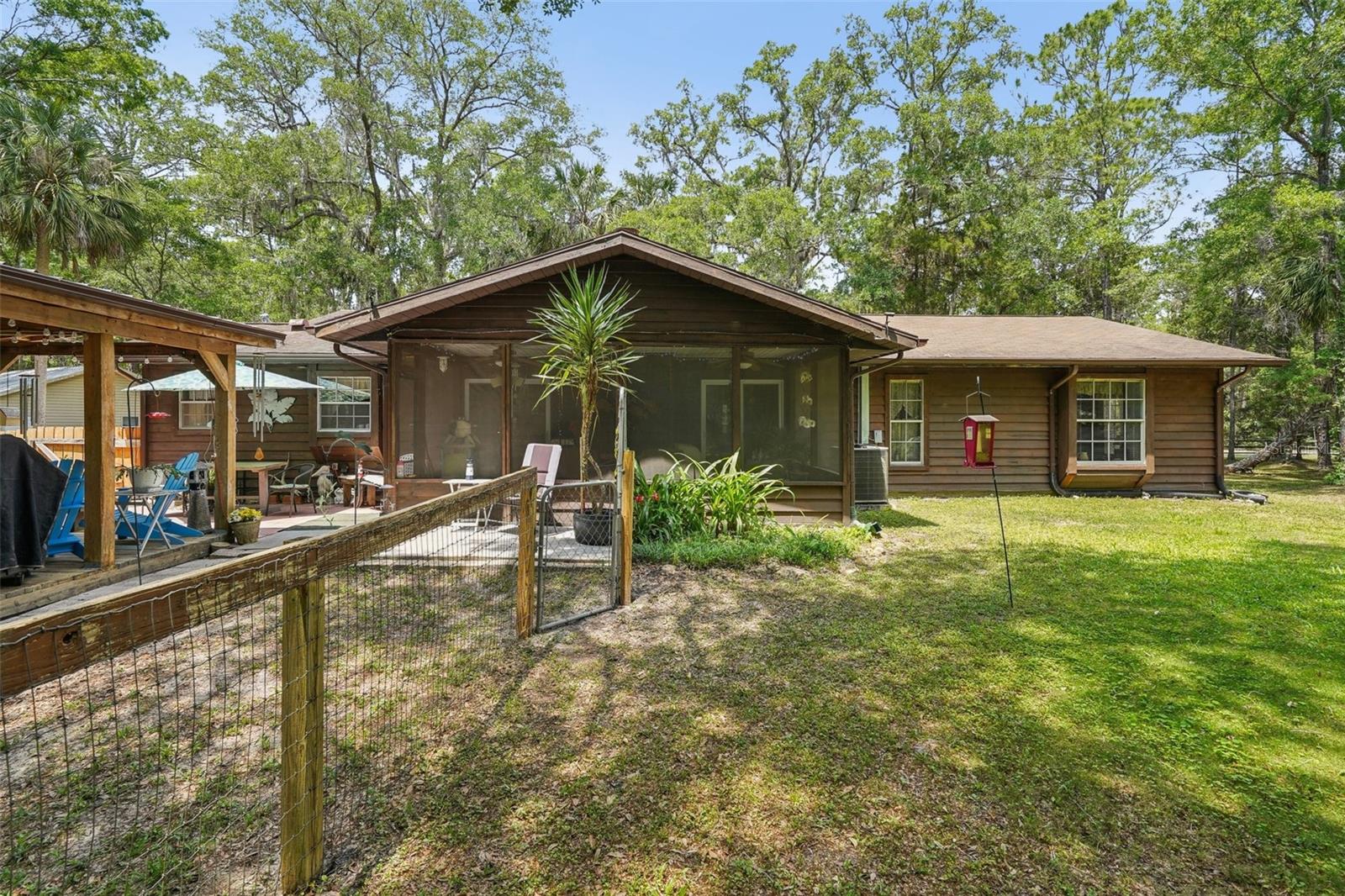 48 AZALEE AVE, INGLIS, FL, 34449