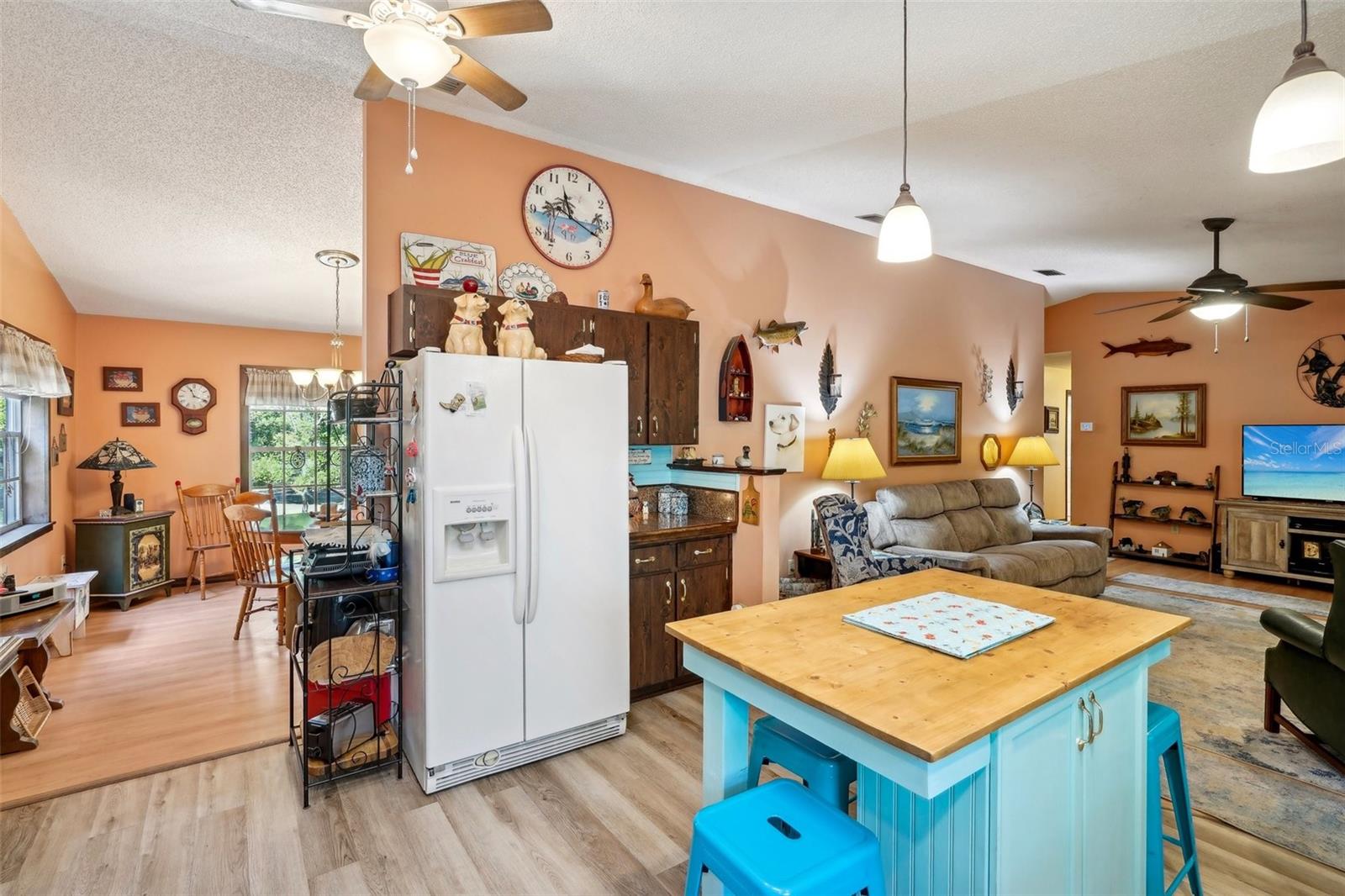 48 AZALEE AVE, INGLIS, FL, 34449