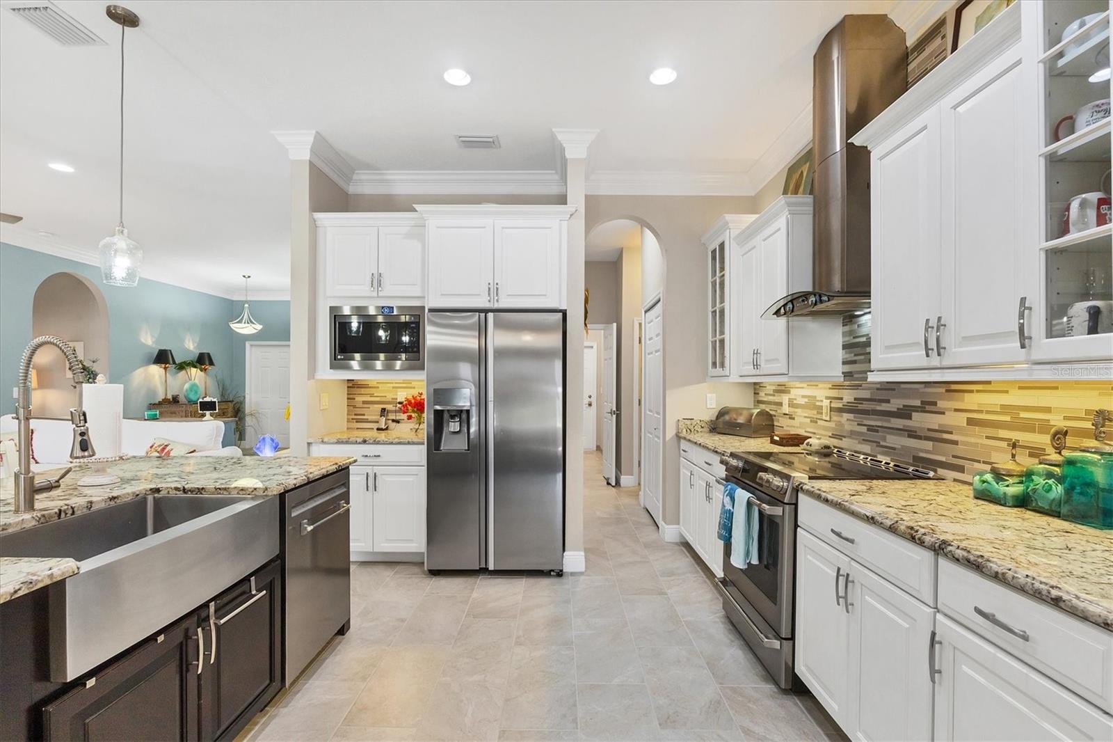 9574 ARSIPE CIR, PORT CHARLOTTE, FL, 33981