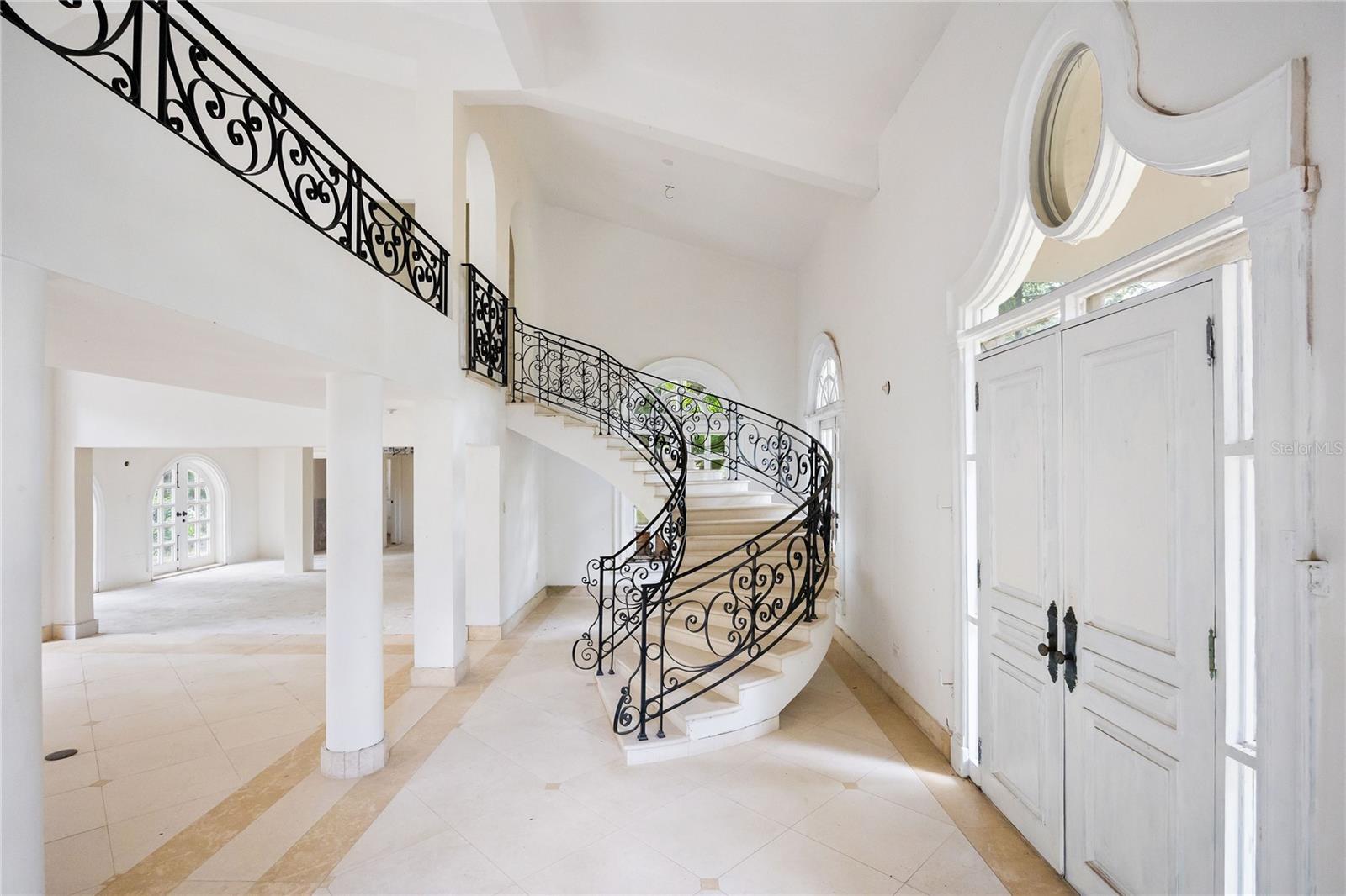 PR9113208 Property Photo