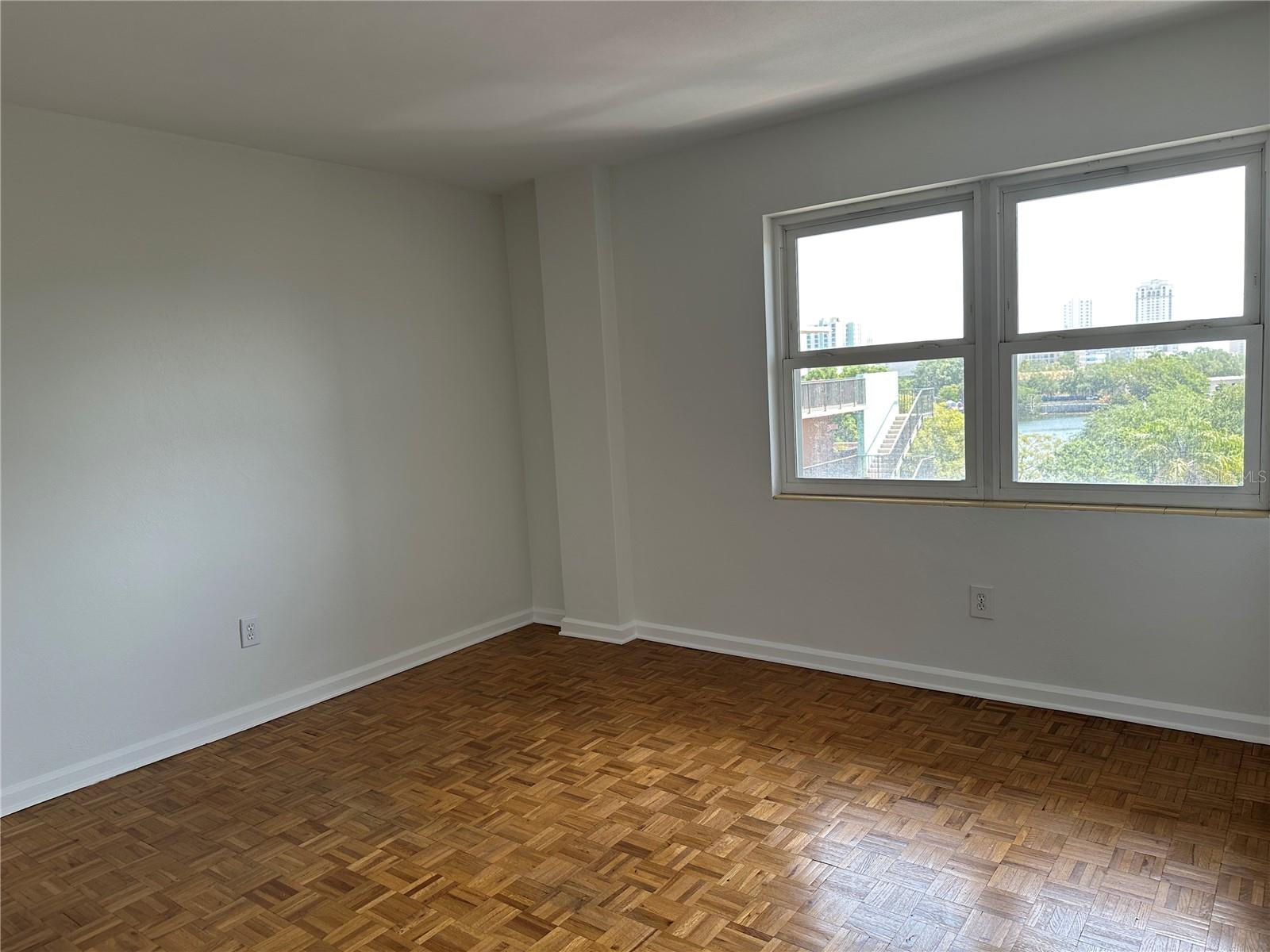 750 BURLINGTON AVE N #5D, ST PETERSBURG, FL, 33701