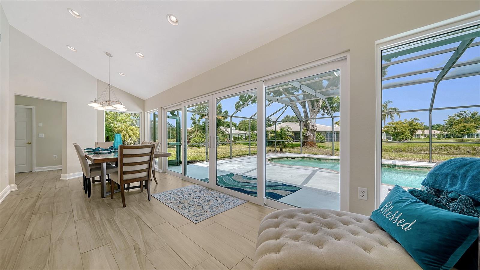 A4650163 Property Photo