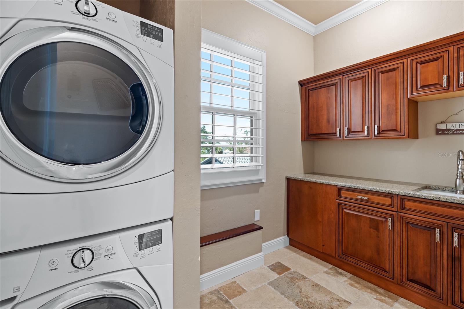 C7509086 Property Photo