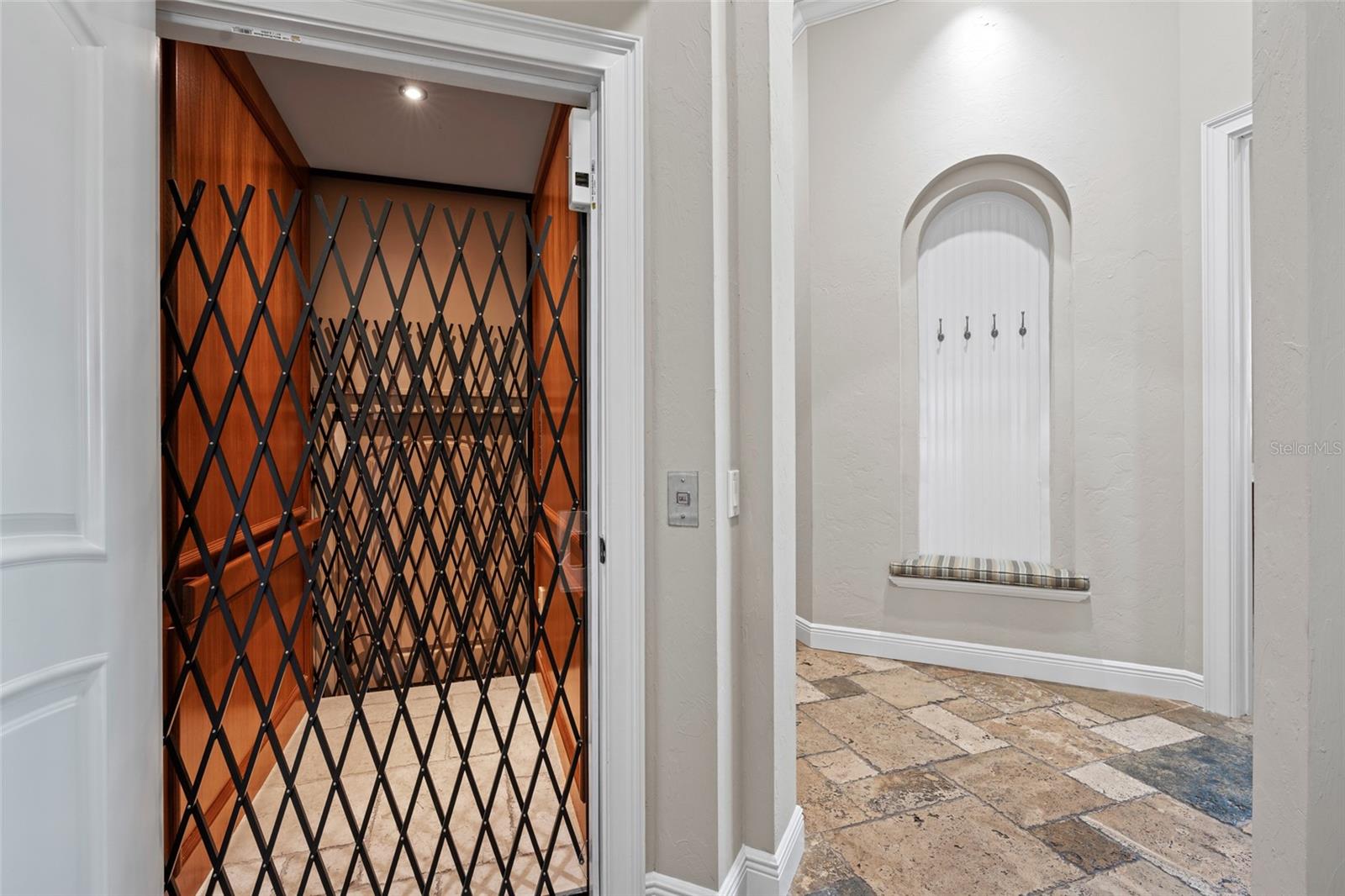 C7509086 Property Photo