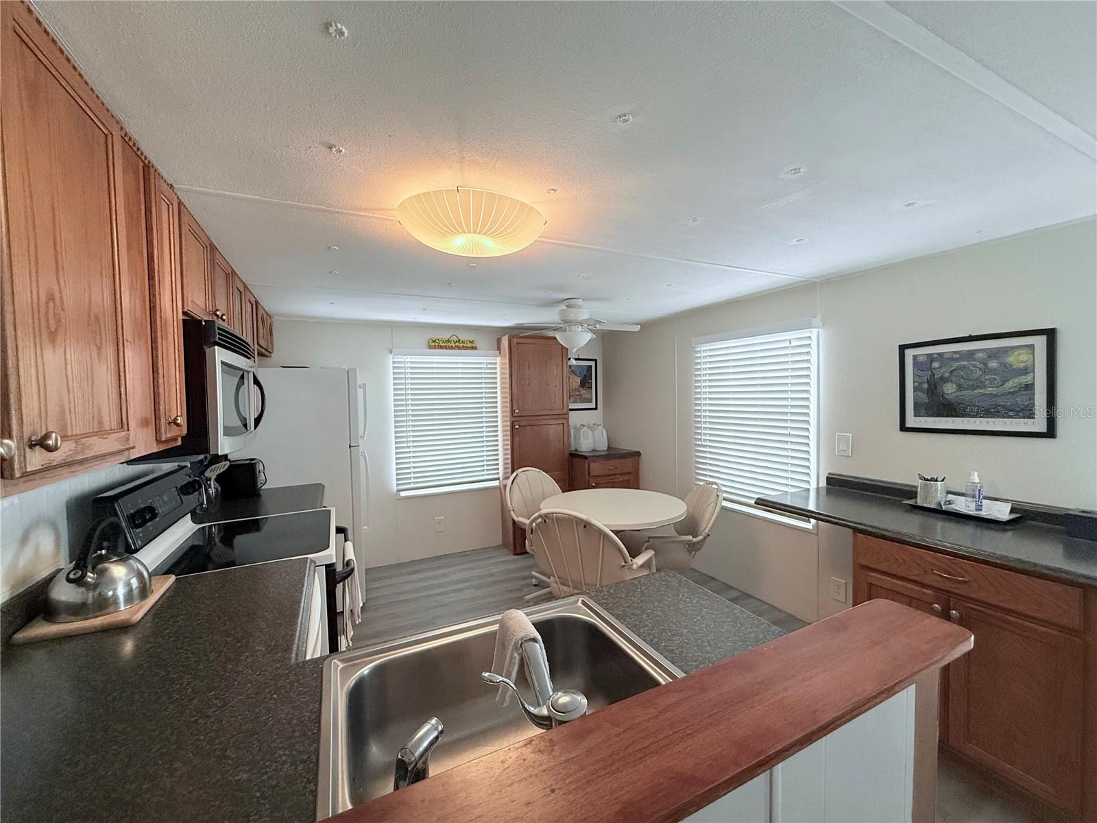 385 HOLIDAY PARK BLVD NE, PALM BAY, FL, 32907