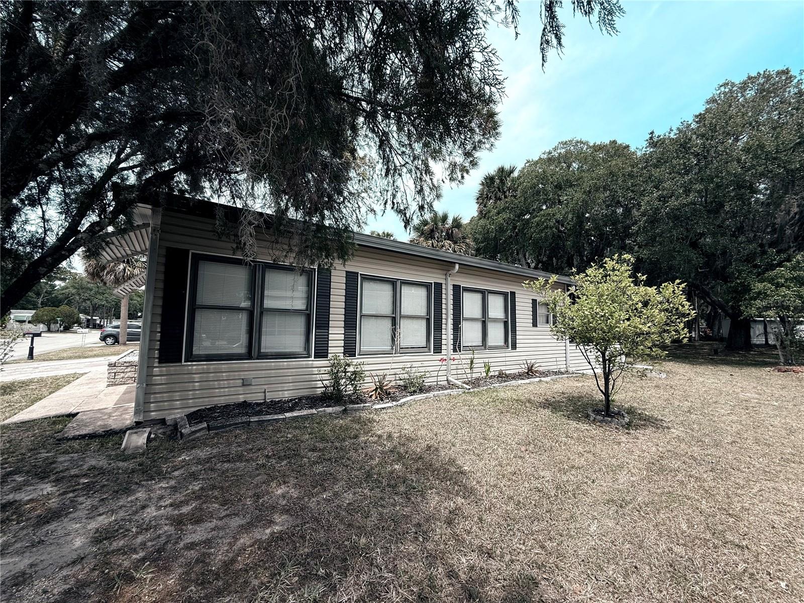 385 HOLIDAY PARK BLVD NE, PALM BAY, FL, 32907