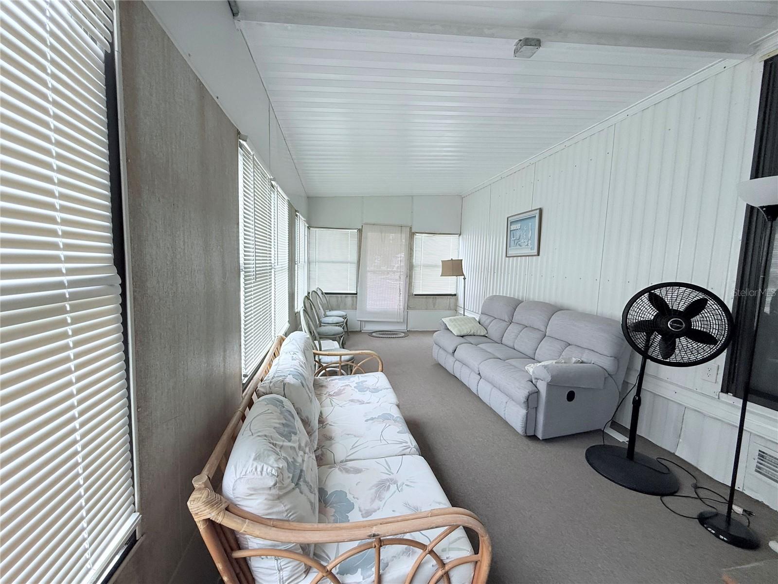 385 HOLIDAY PARK BLVD NE, PALM BAY, FL, 32907