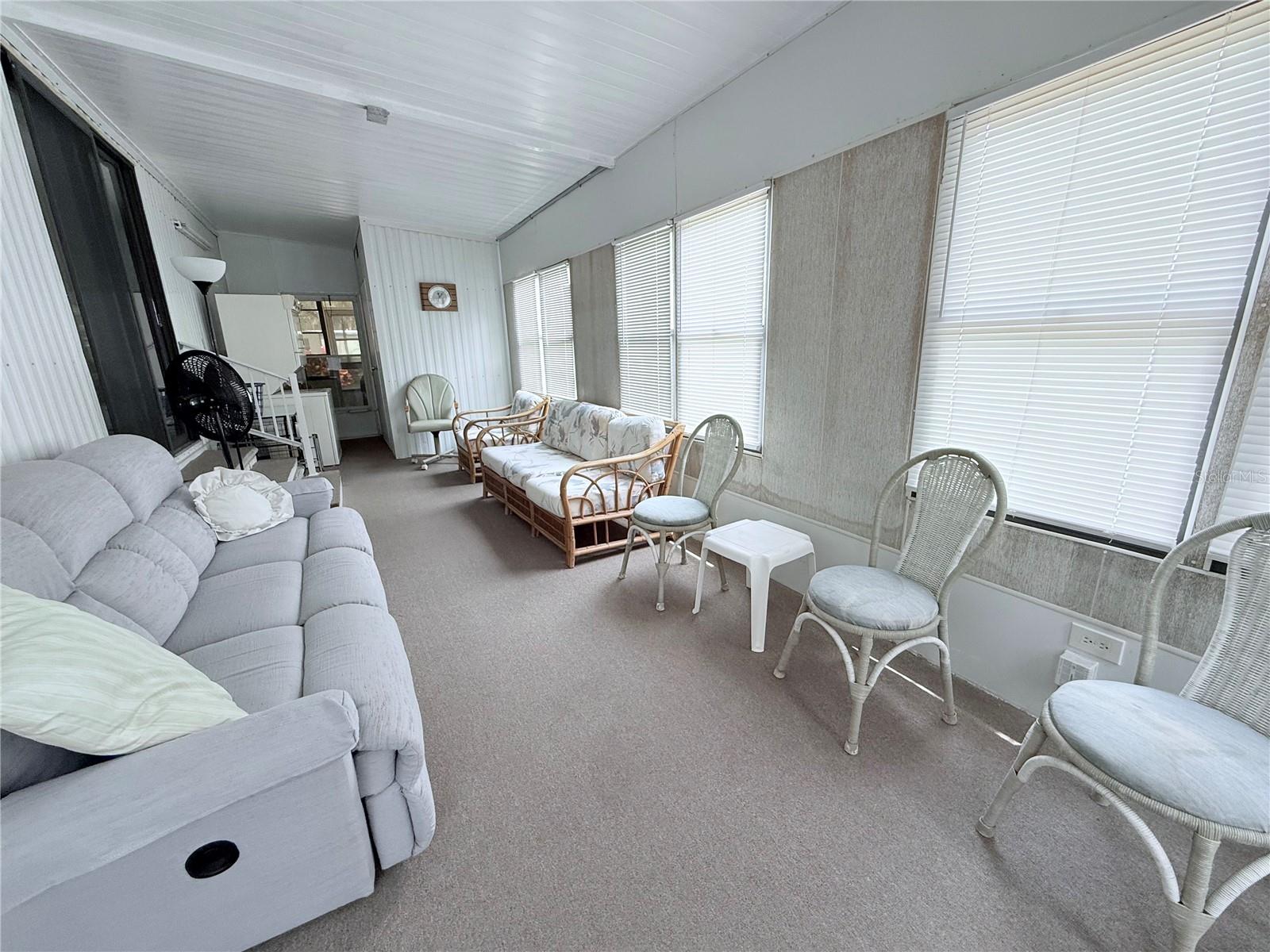 385 HOLIDAY PARK BLVD NE, PALM BAY, FL, 32907