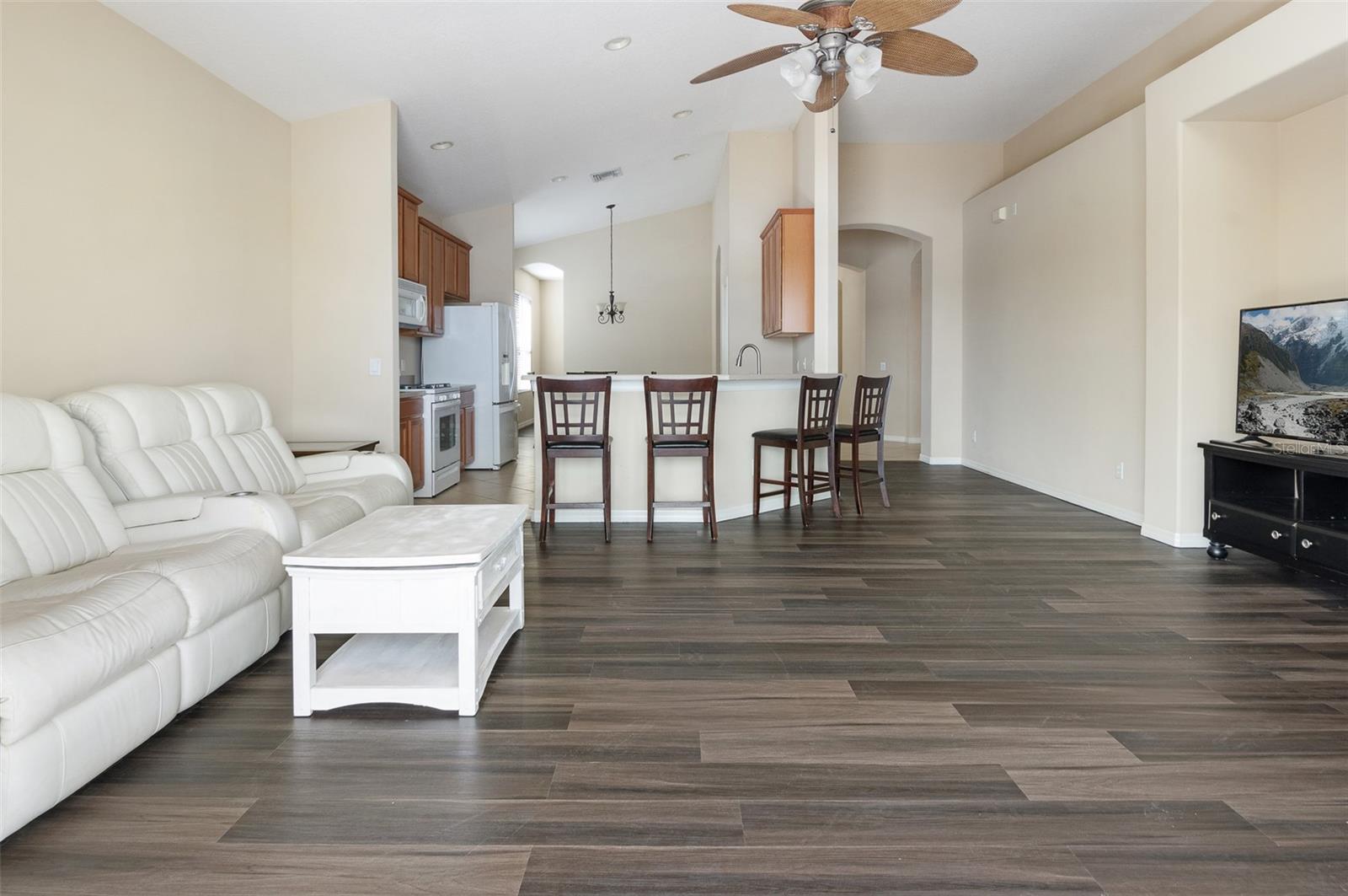 416 DURHAM SHORE CT, APOLLO BEACH, FL, 33572