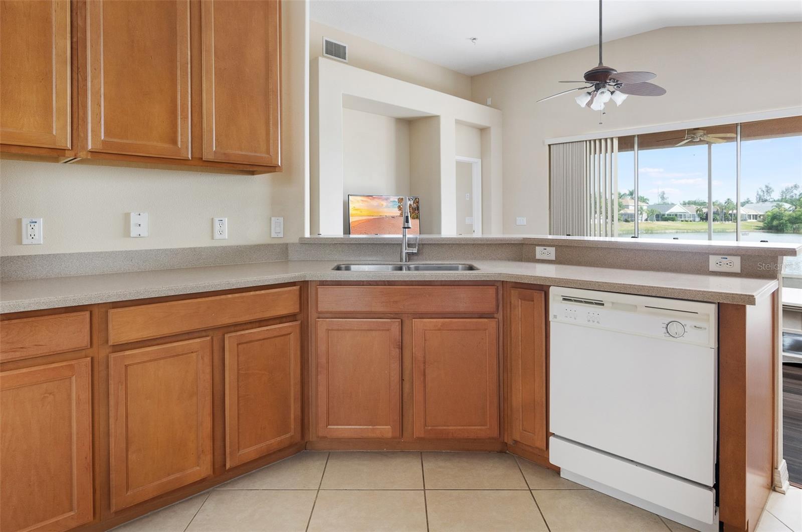 416 DURHAM SHORE CT, APOLLO BEACH, FL, 33572