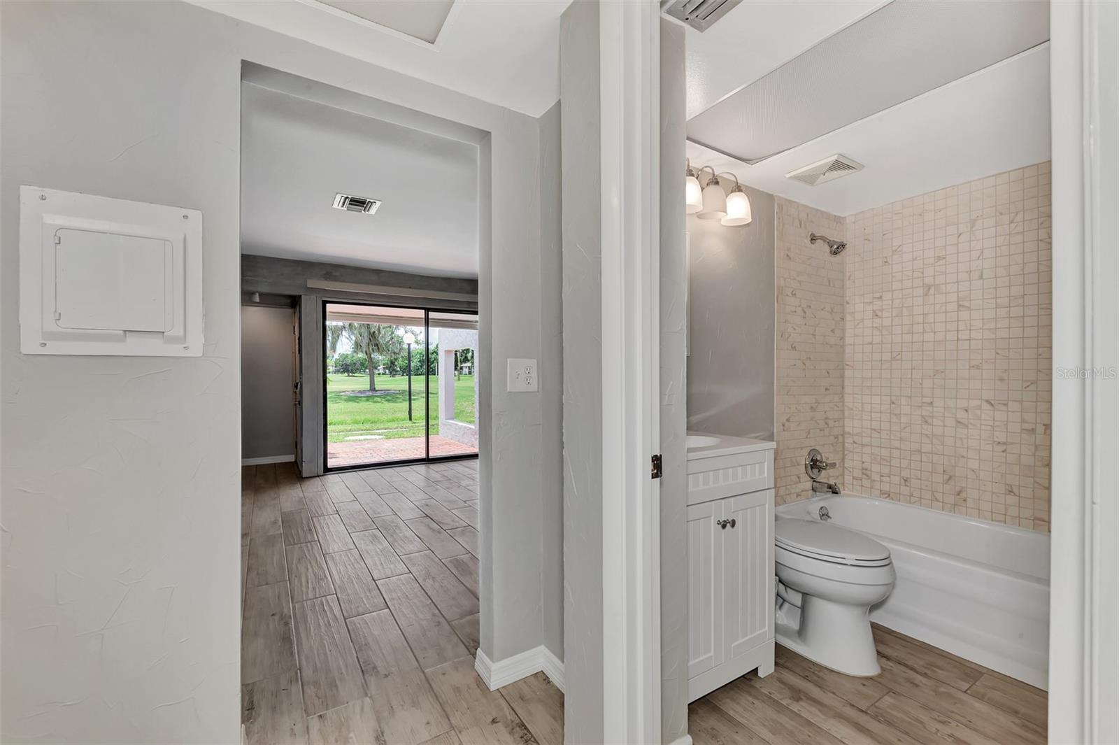 3553 LONGMEADOW #27, SARASOTA, FL, 34235