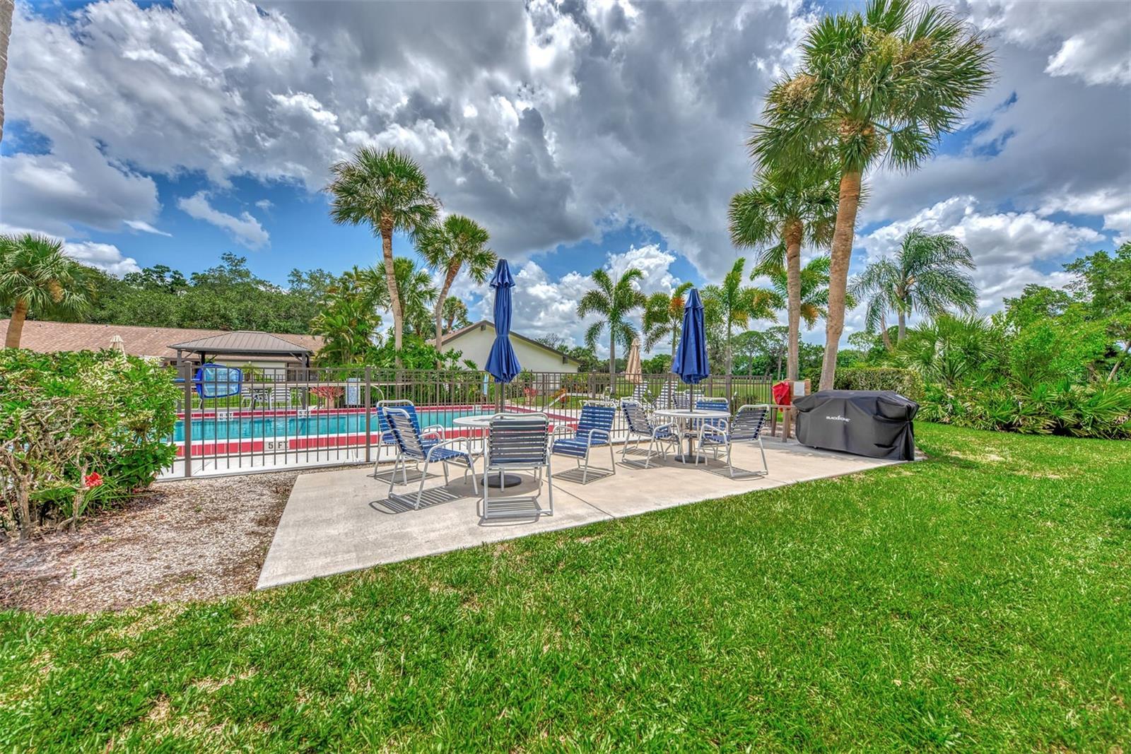 3553 LONGMEADOW #27, SARASOTA, FL, 34235