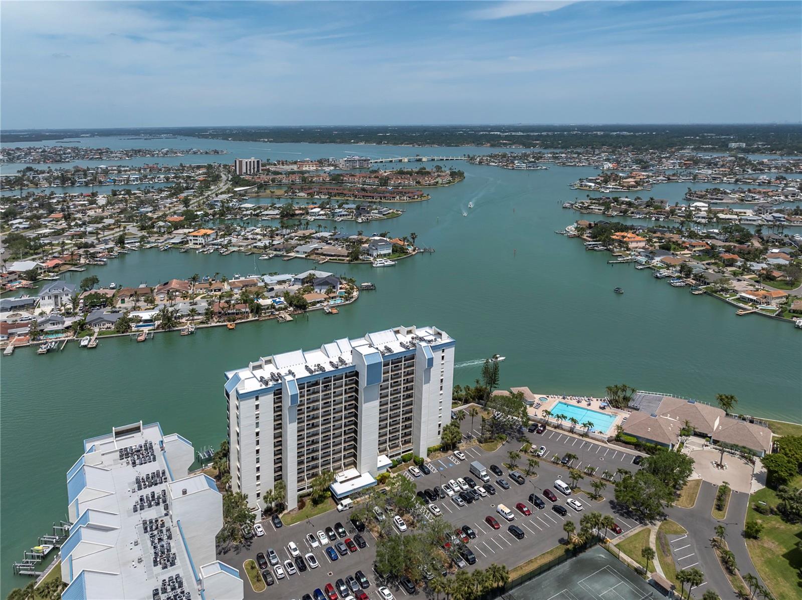 9495 BLIND PASS RD #907, ST PETE BEACH, FL, 33706