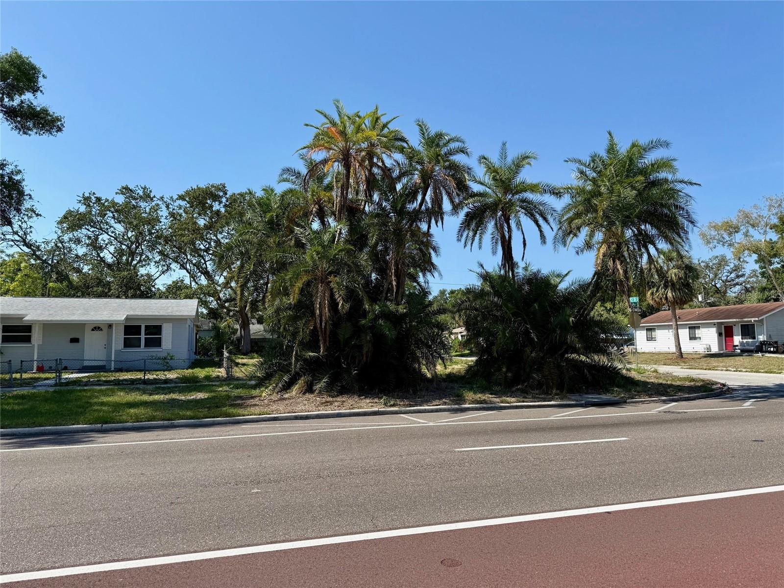 5260 1ST AVE S, ST PETERSBURG, FL, 33707