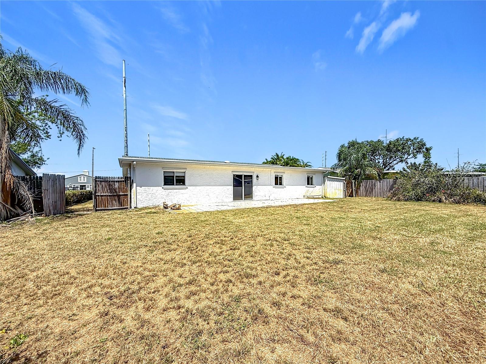 8899 125TH ST, SEMINOLE, FL, 33772