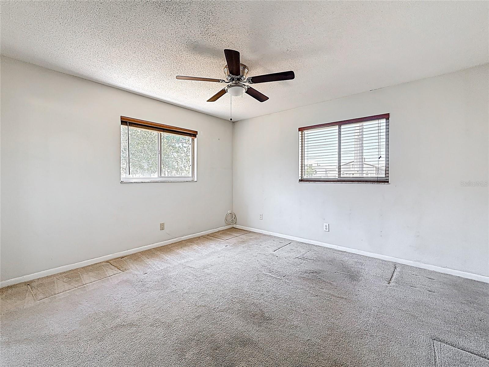 8899 125TH ST, SEMINOLE, FL, 33772