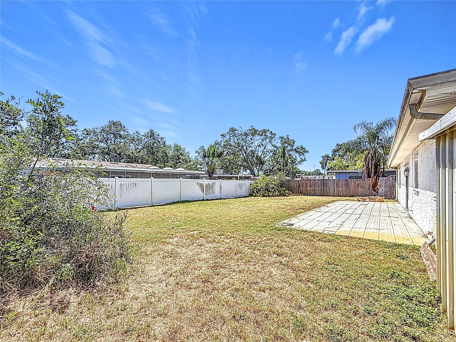 8899 125TH ST, SEMINOLE, FL, 33772