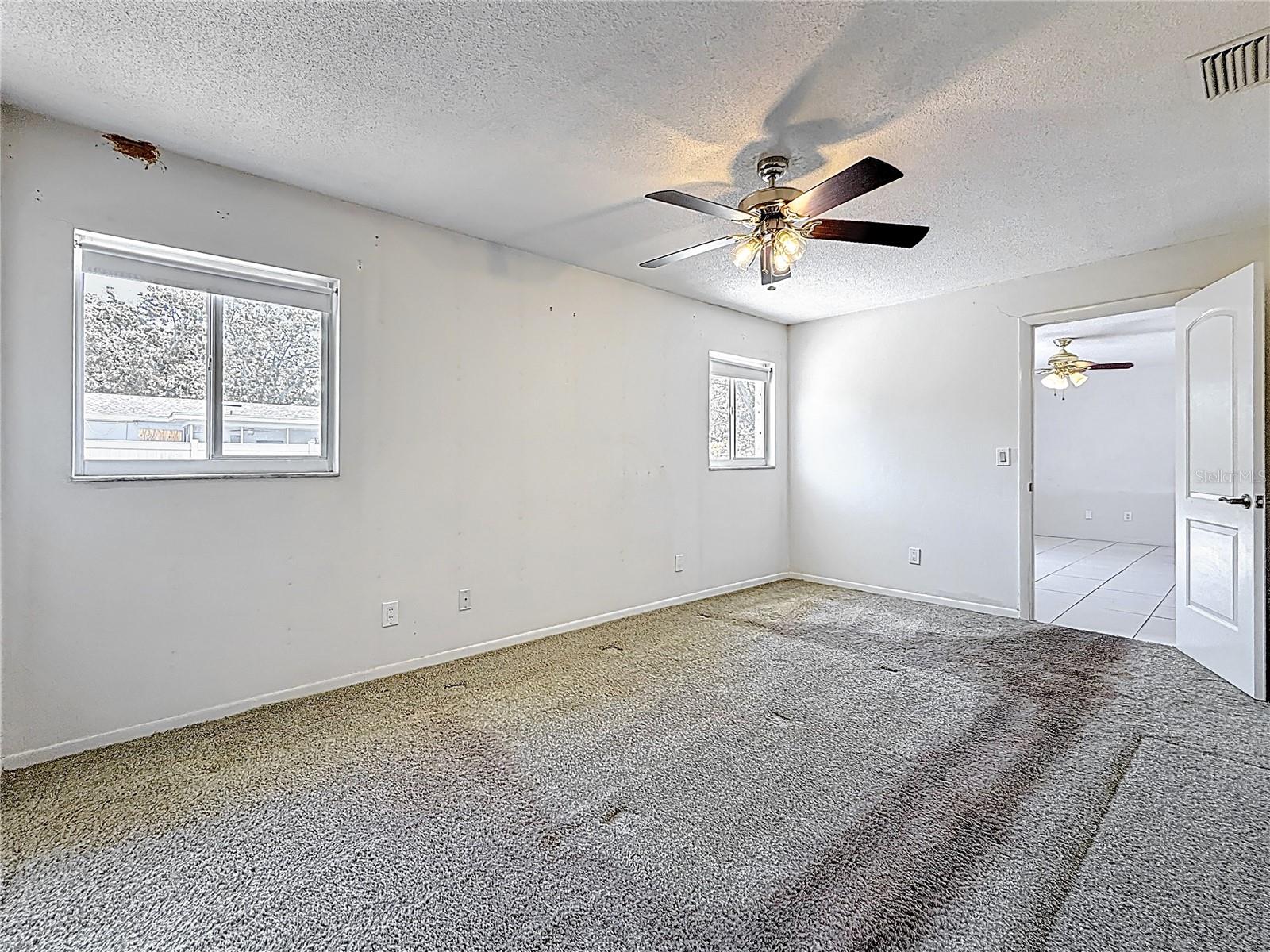 8899 125TH ST, SEMINOLE, FL, 33772