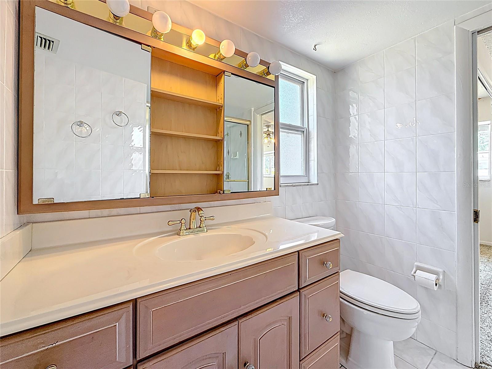 8899 125TH ST, SEMINOLE, FL, 33772