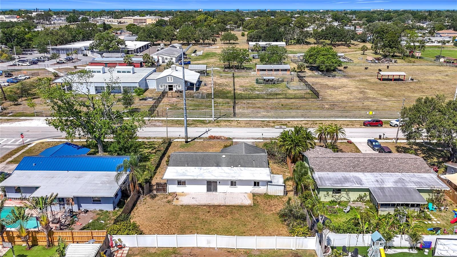 8899 125TH ST, SEMINOLE, FL, 33772