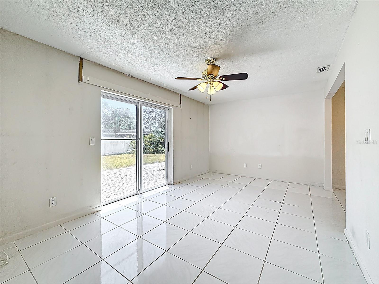 8899 125TH ST, SEMINOLE, FL, 33772