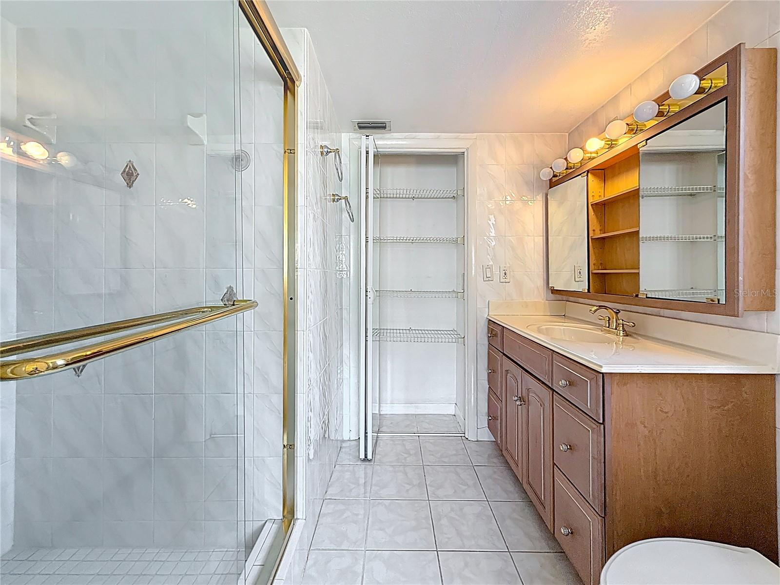 8899 125TH ST, SEMINOLE, FL, 33772