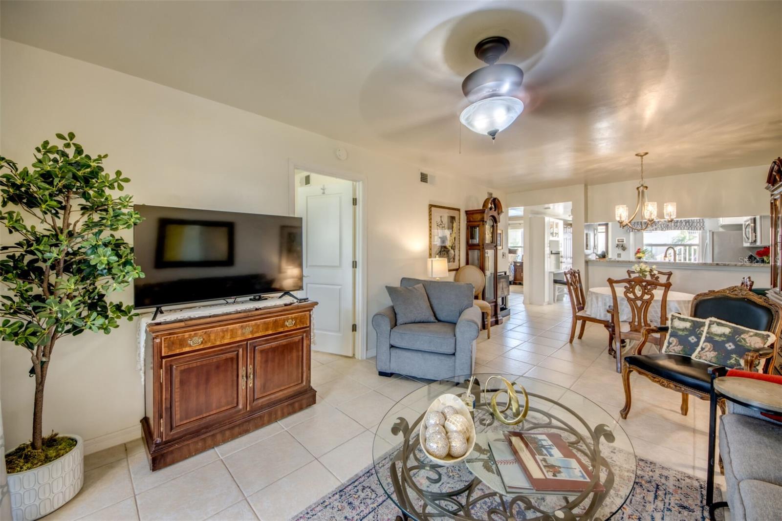 15011 ARBOR LAKES DR E #102, NORTH FORT MYERS, FL, 33917