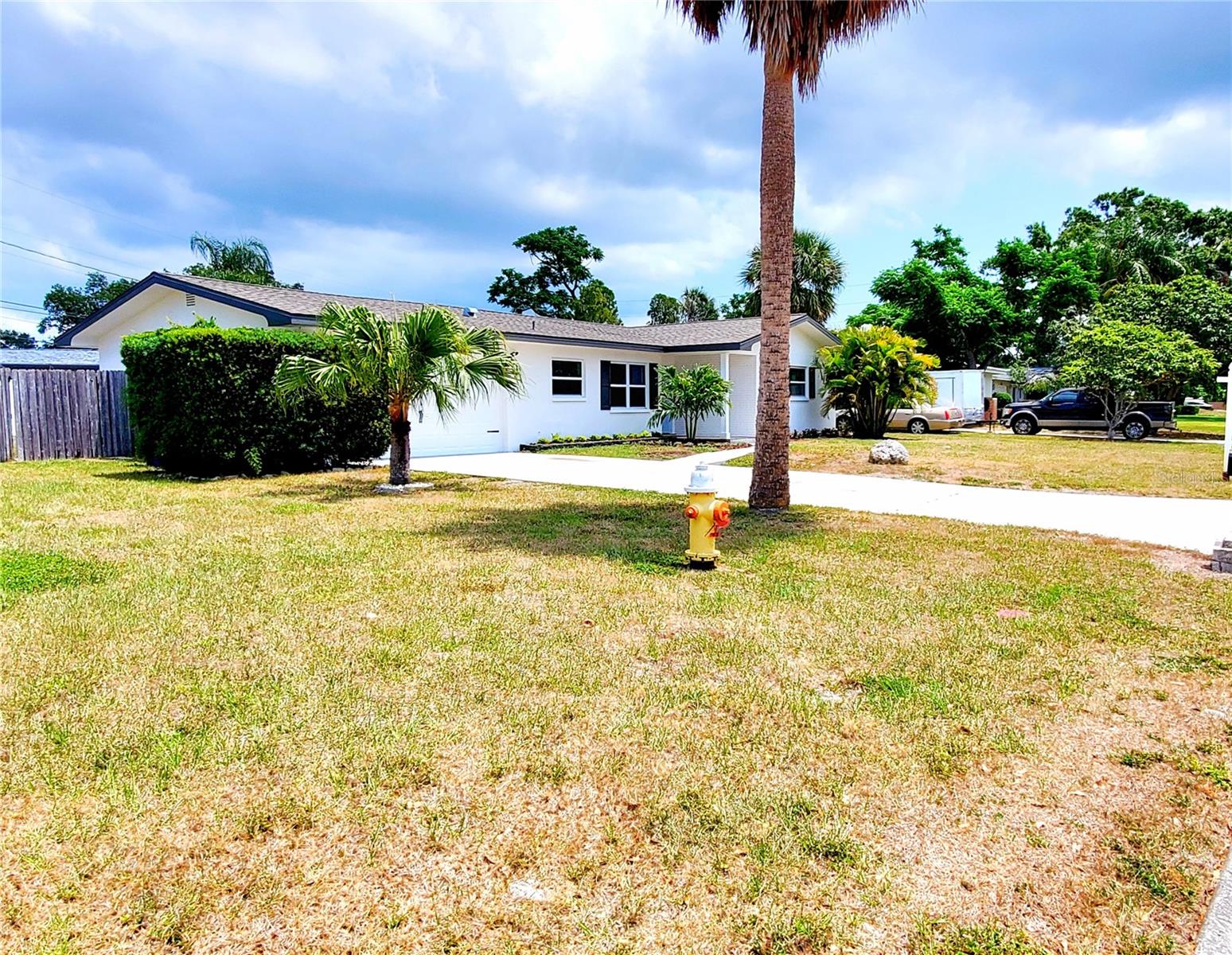 2172 UNIVERSITY DR S, CLEARWATER, FL, 33764