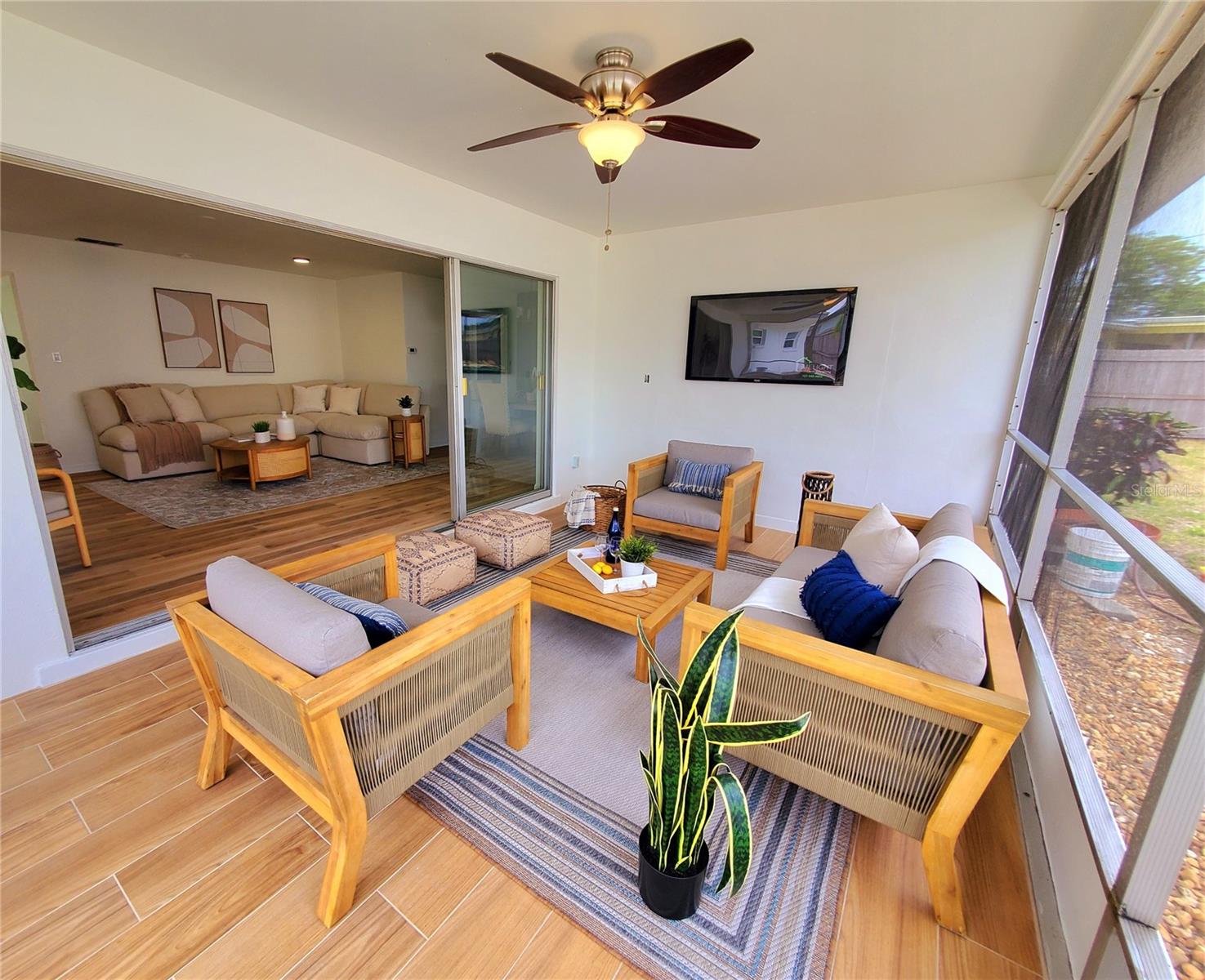 2172 UNIVERSITY DR S, CLEARWATER, FL, 33764