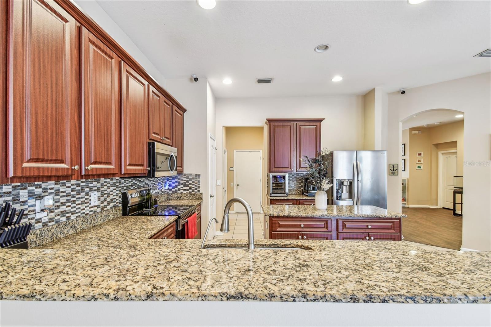 1939 HEARTLAND CIR, VALRICO, FL, 33594