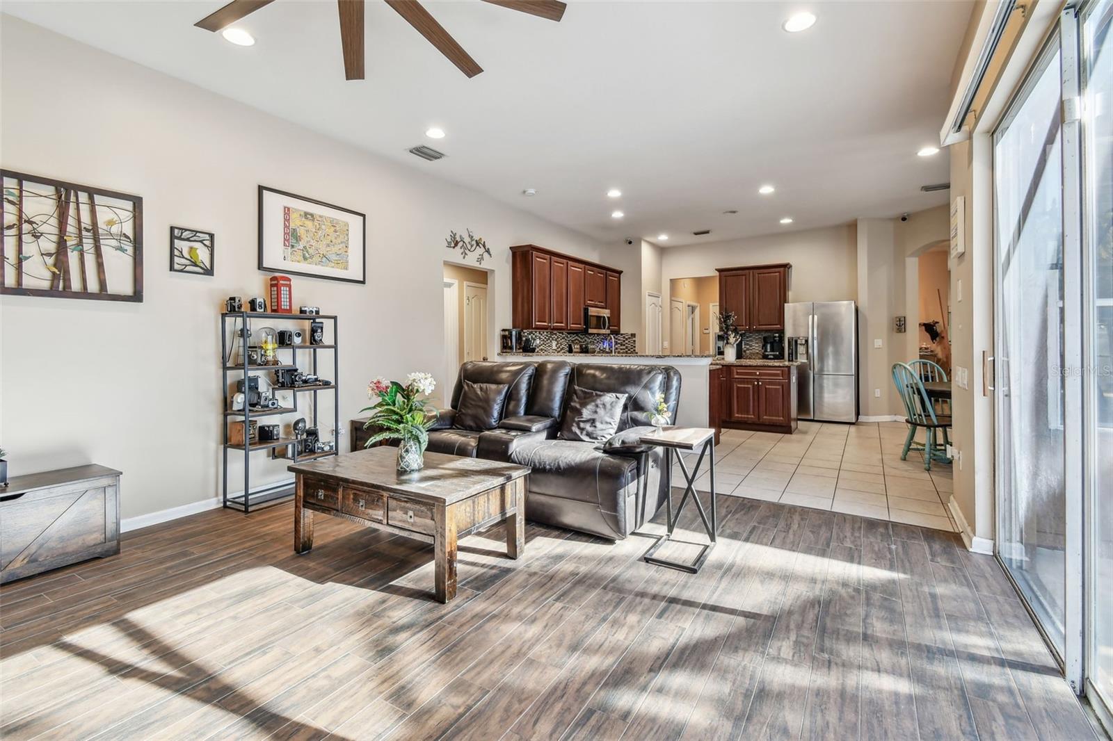 1939 HEARTLAND CIR, VALRICO, FL, 33594