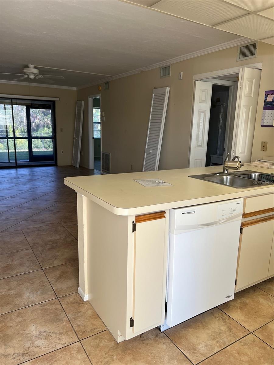 26485 RAMPART BLVD #B8, PUNTA GORDA, FL, 33983