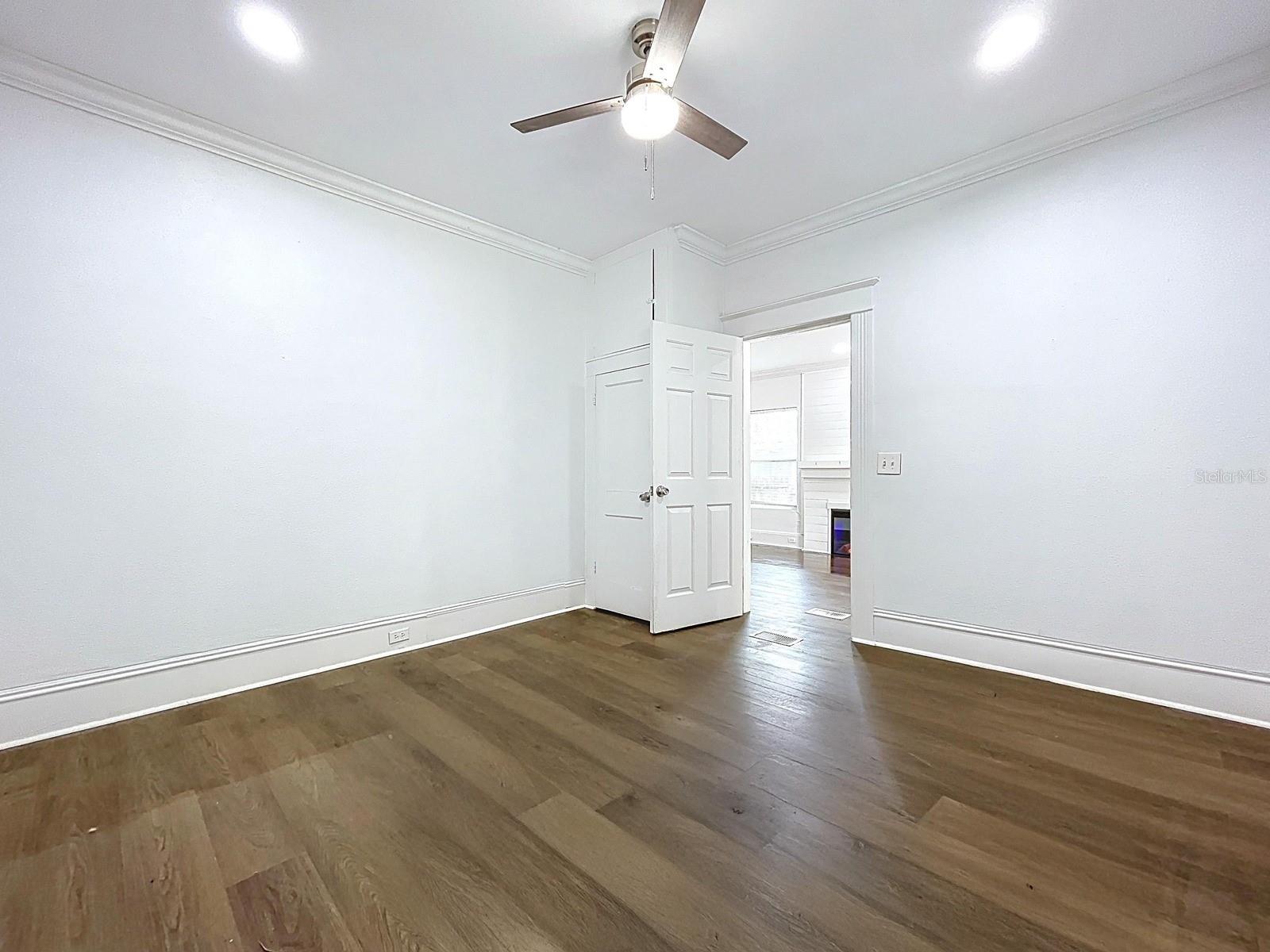 3706 N OLA AVE, TAMPA, FL, 33603