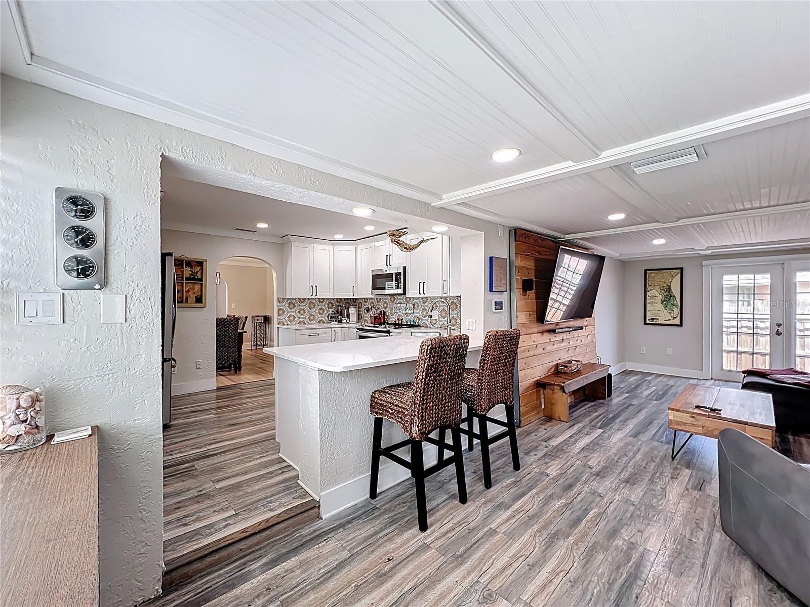 4231 8TH ST N, ST PETERSBURG, FL, 33703