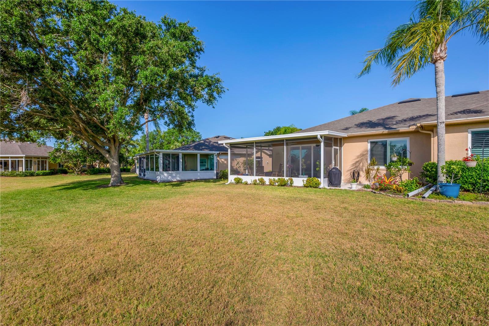 2007 ACADIA GREENS DR #0, SUN CITY CENTER, FL, 33573