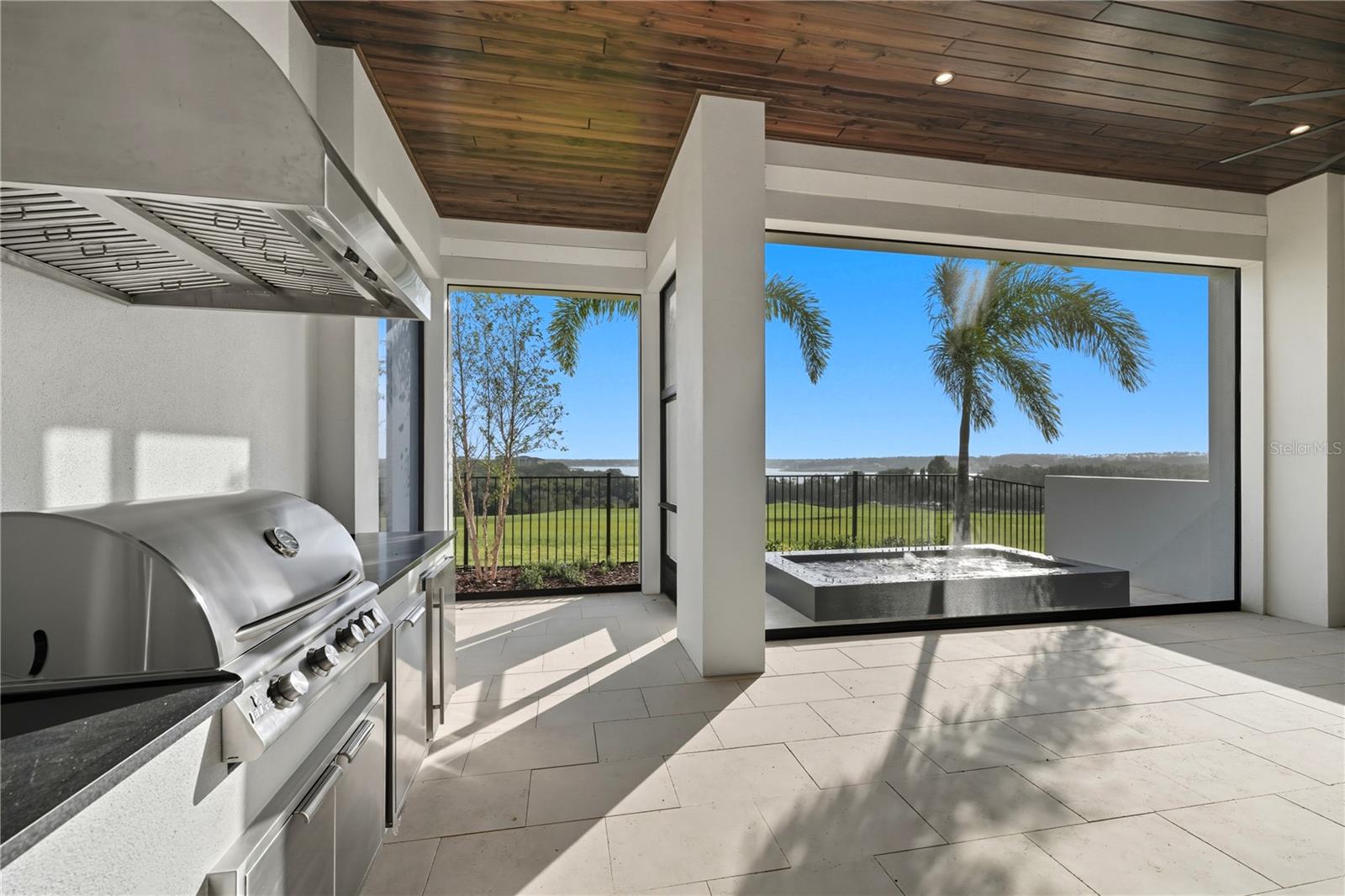 G5096242 Property Photo