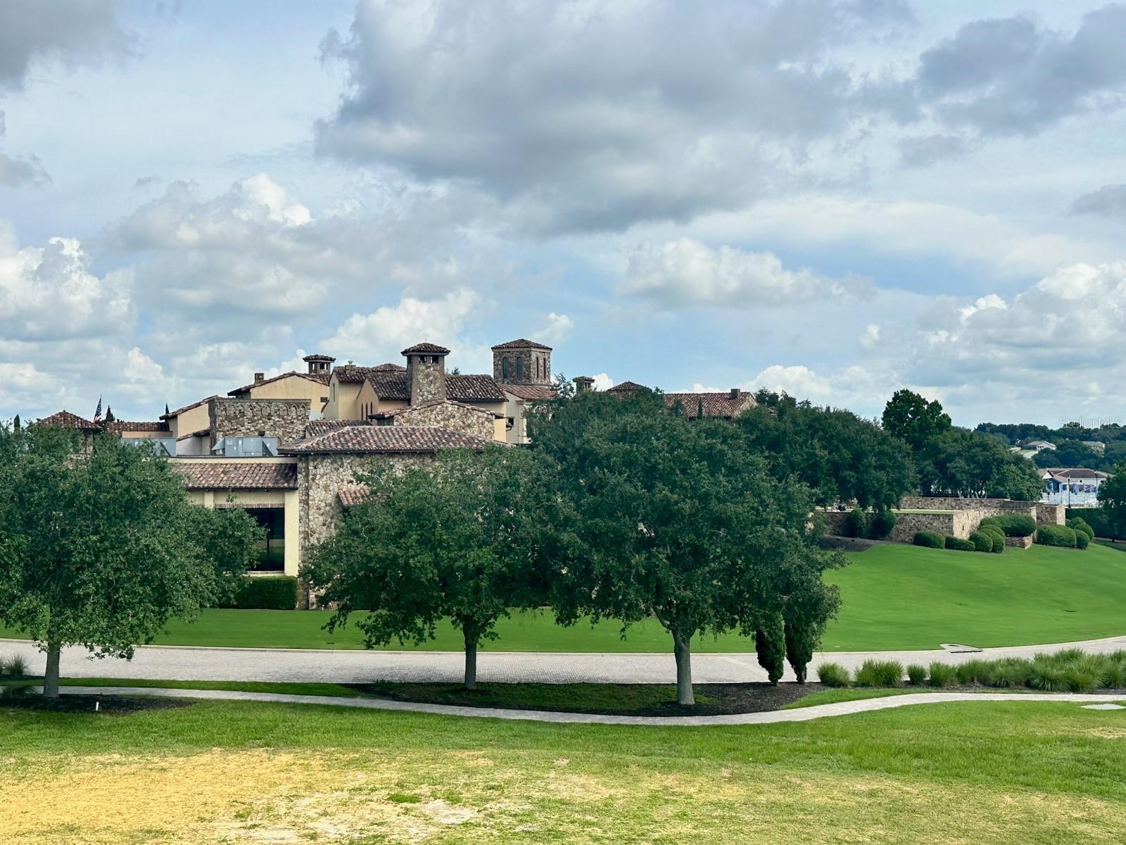 G5096242 Property Photo