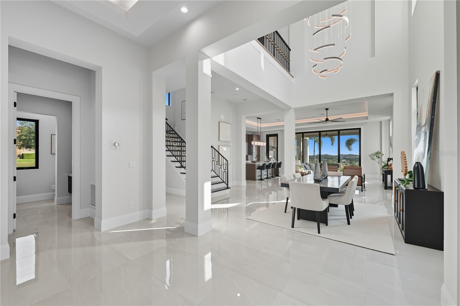 G5096242 Property Photo