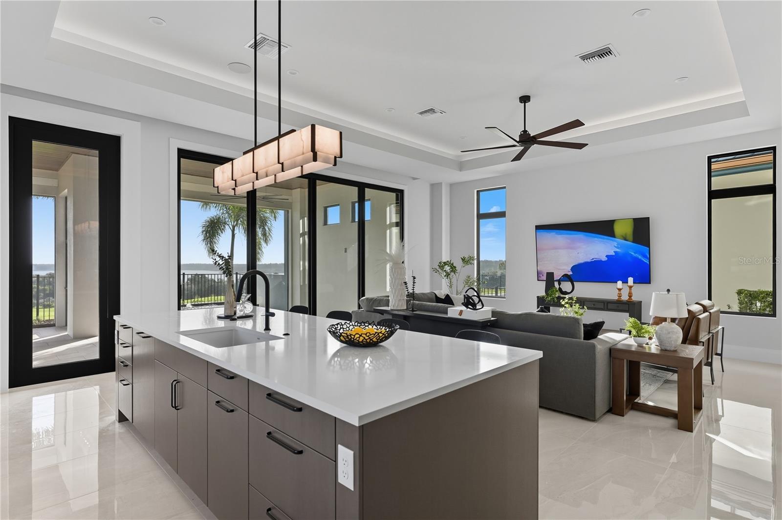 G5096242 Property Photo