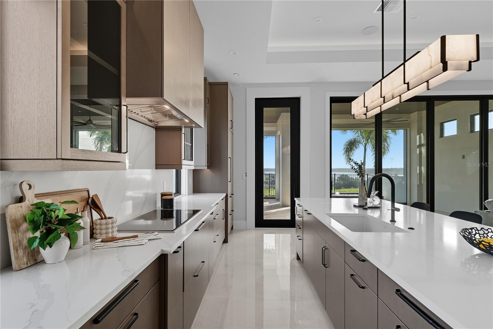 G5096242 Property Photo