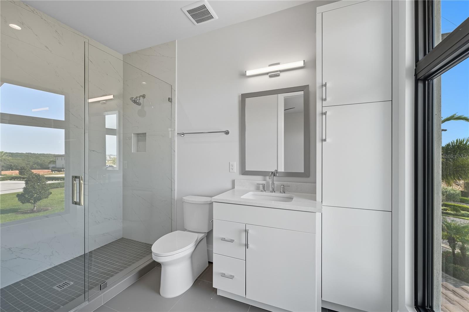 G5096242 Property Photo